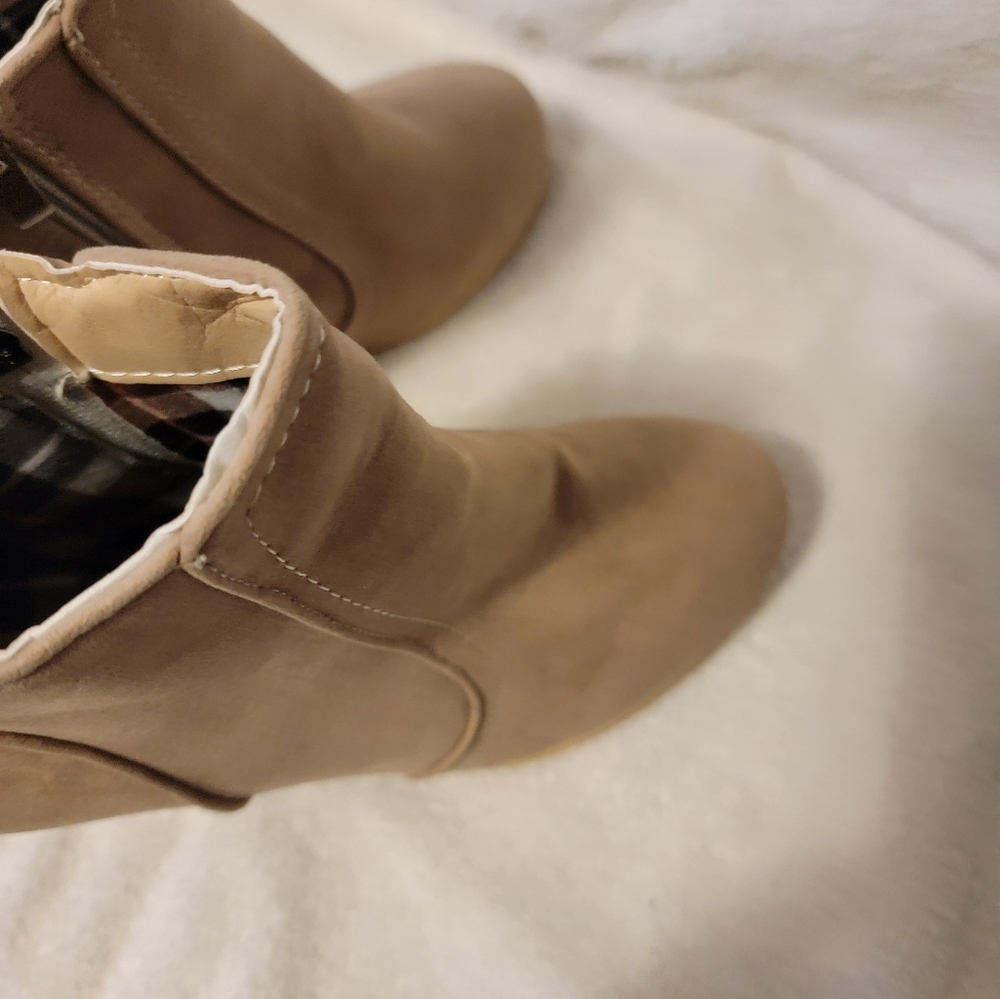 Tan Zipper-up Brown Tartan Lined‎ Ankle Boots - Picture 10 of 10